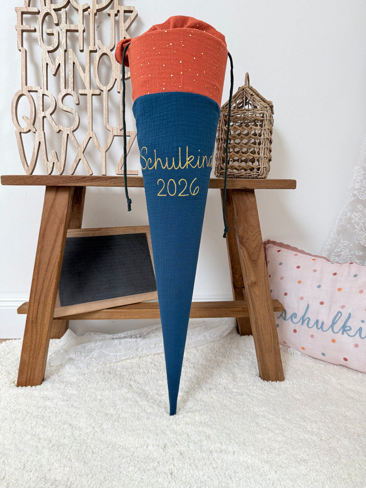 ✨ BESTSELLER ✨ Basic Musselin Schultüte 70 cm – personalisierbar, individuelle Farbauswahl, goldene Punkte, für Jungen und Mädchen