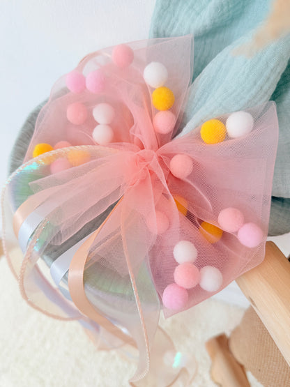 Pompon-Tüllschleife, Pfirsich Gelb Holoband, Schleife passend für Schultüten ab 70 cm, Kita- & Geschwistertüten ab 35 cm