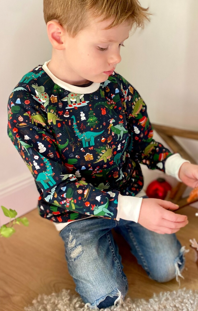 Oversized Sweater | Dino | Weihnachten