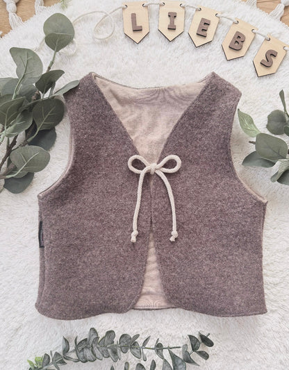 Handmade Weste Kinder | Wollwalk | Walkweste | Karussellpferd Applikation