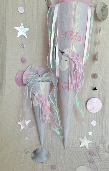 Schultüte 70 cm | Einhorn | Pompom Schleife Regenbogen Musselin | Holographische Effekte | Kissen Inlett