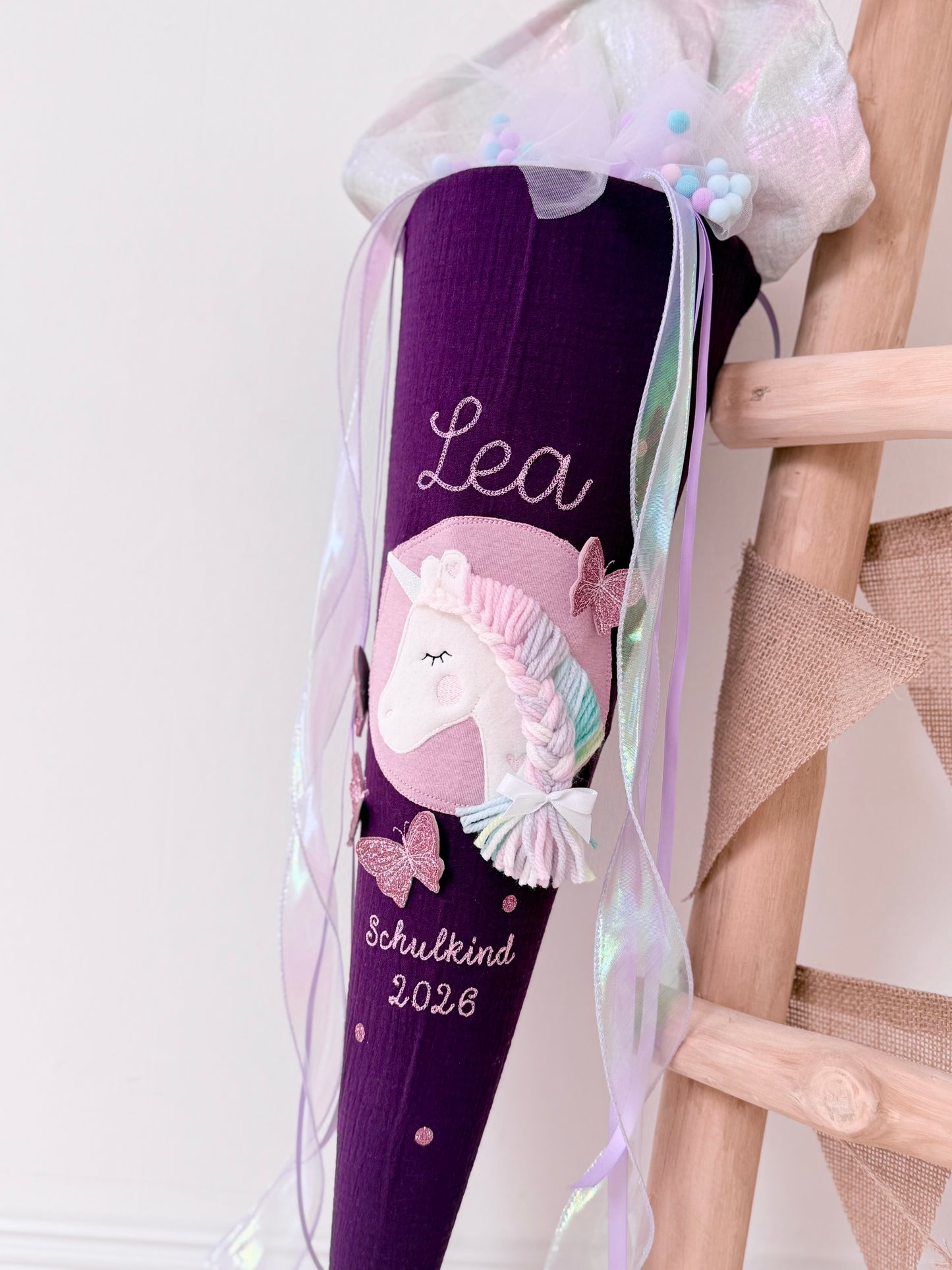 Musselin Schultüte für Mädchen 70cm, Einhorn mit Schmetterlingen – personalisiert inkl. Rohling optional mit Inlett Kissen | Schultüte aus Stoff