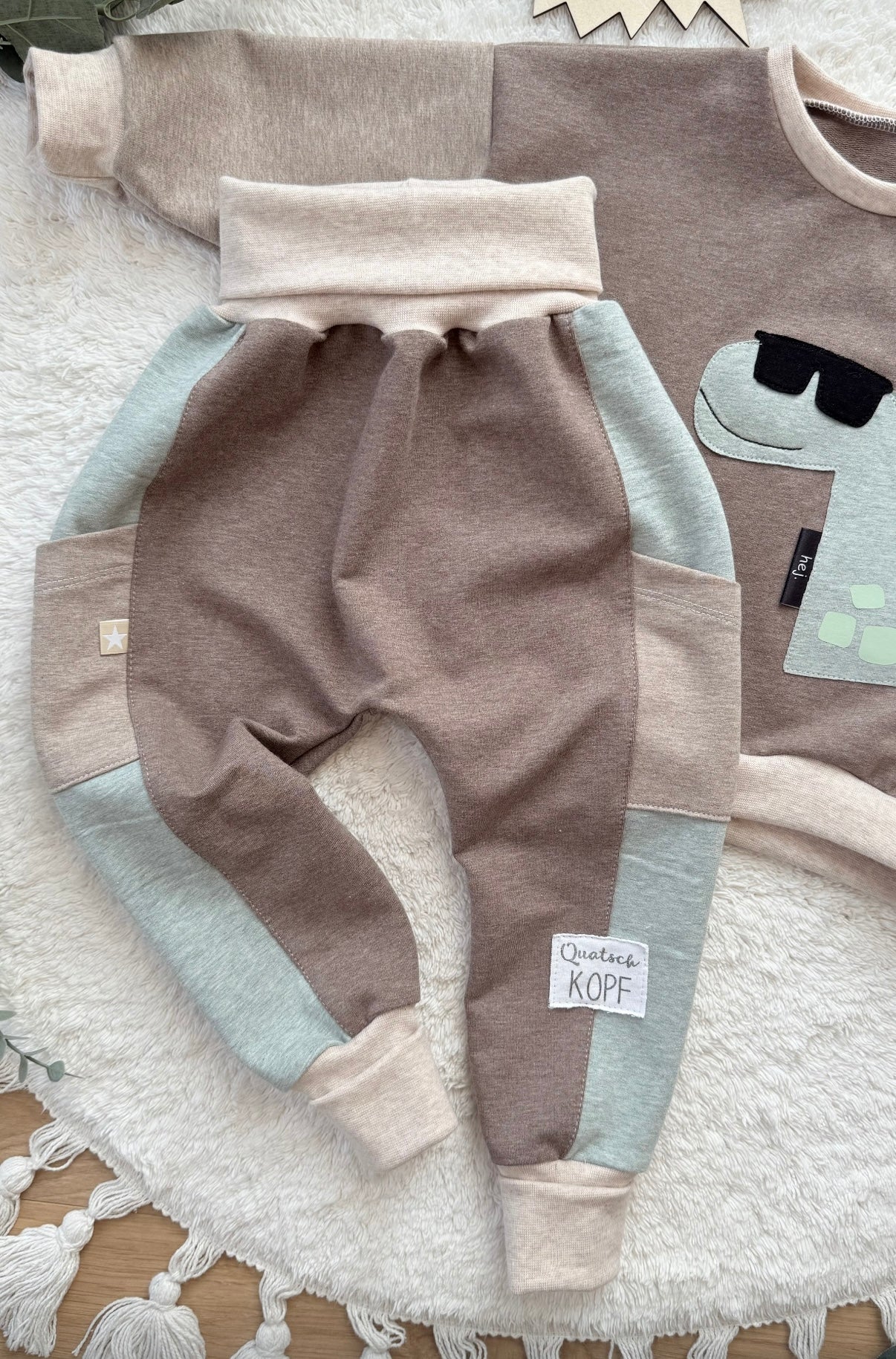 Stylische Joggpants für Jungen– Mitwachsend, bequem & fair produziert | Hose | Jogginghose