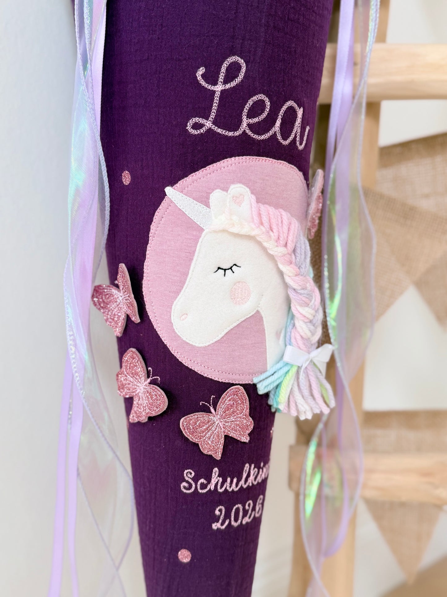 Musselin Schultüte für Mädchen 70cm, Einhorn mit Schmetterlingen – personalisiert inkl. Rohling optional mit Inlett Kissen | Schultüte aus Stoff