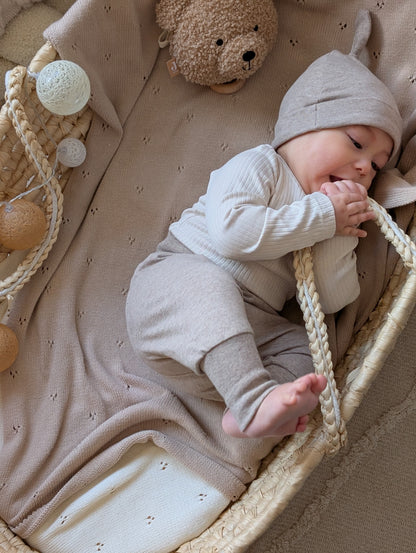 Dein Design | Basic Set | Pumphosen für Babys & Knotenmütze| Melierte Farben