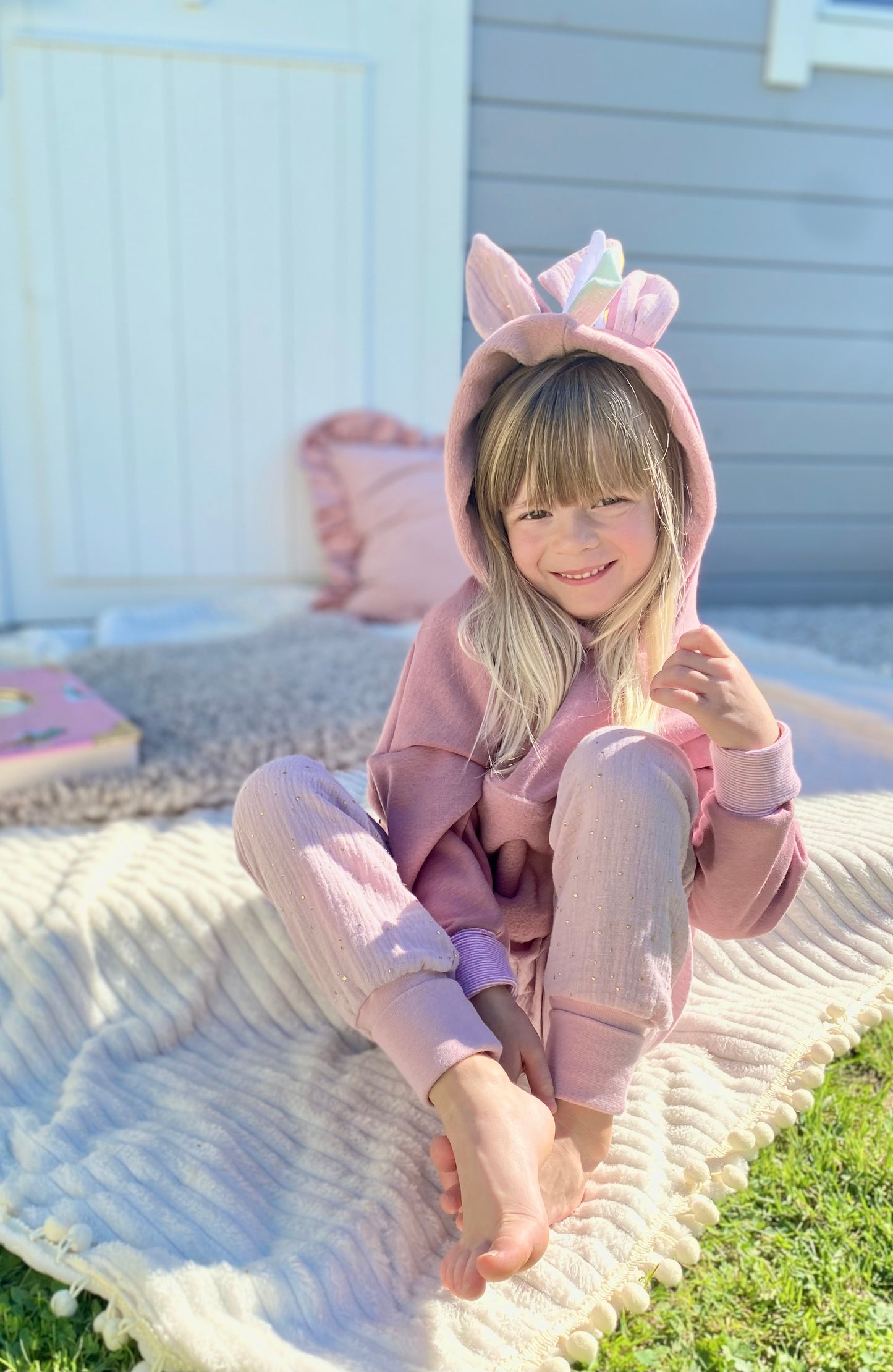 Einhorn Oversized Kuschelhoodie aus  Alpenfleece | Geburtstagspullover Option!
