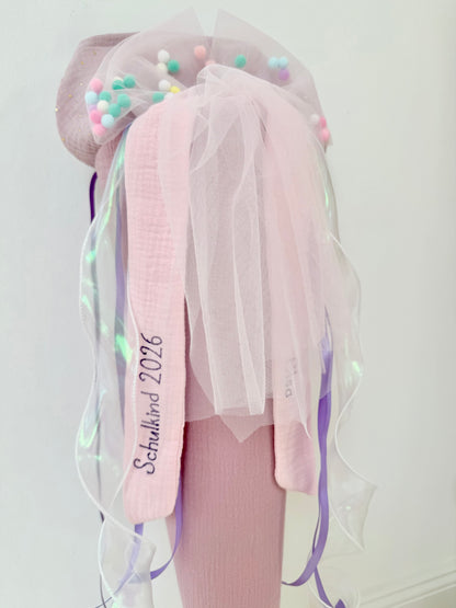Dein Design personalisierte Pompon-Tüllschleife für Schultüte (70 cm), Kita- & Geschwistertüten (35 cm)