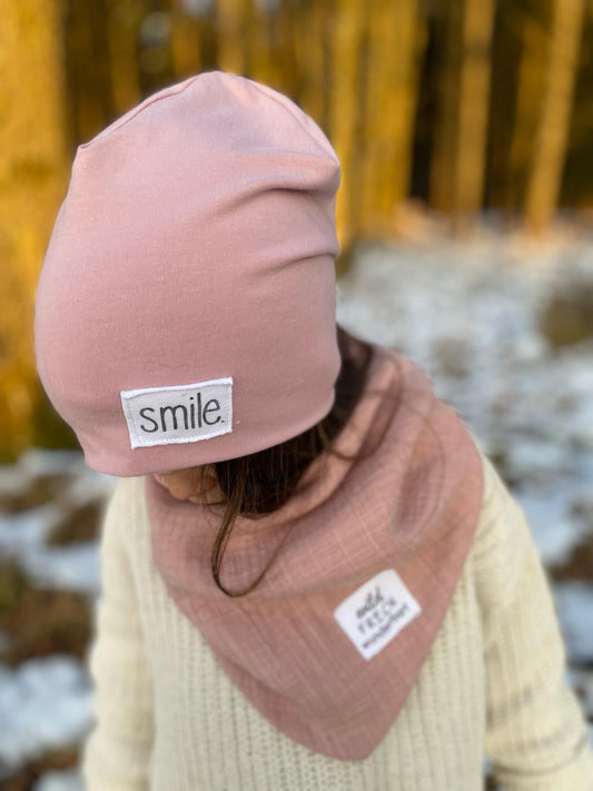 Dein Design | Label Beanie | Used-Look & Leder Label | Dreieckloop | Uni Farben