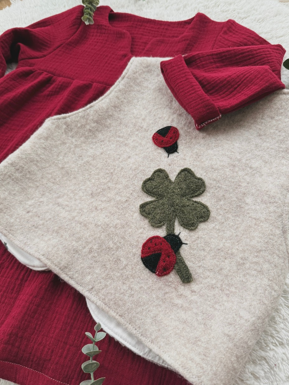 Weste | Wollwalk „Glücksbringer“ Kleeblatt Marienkäfer
