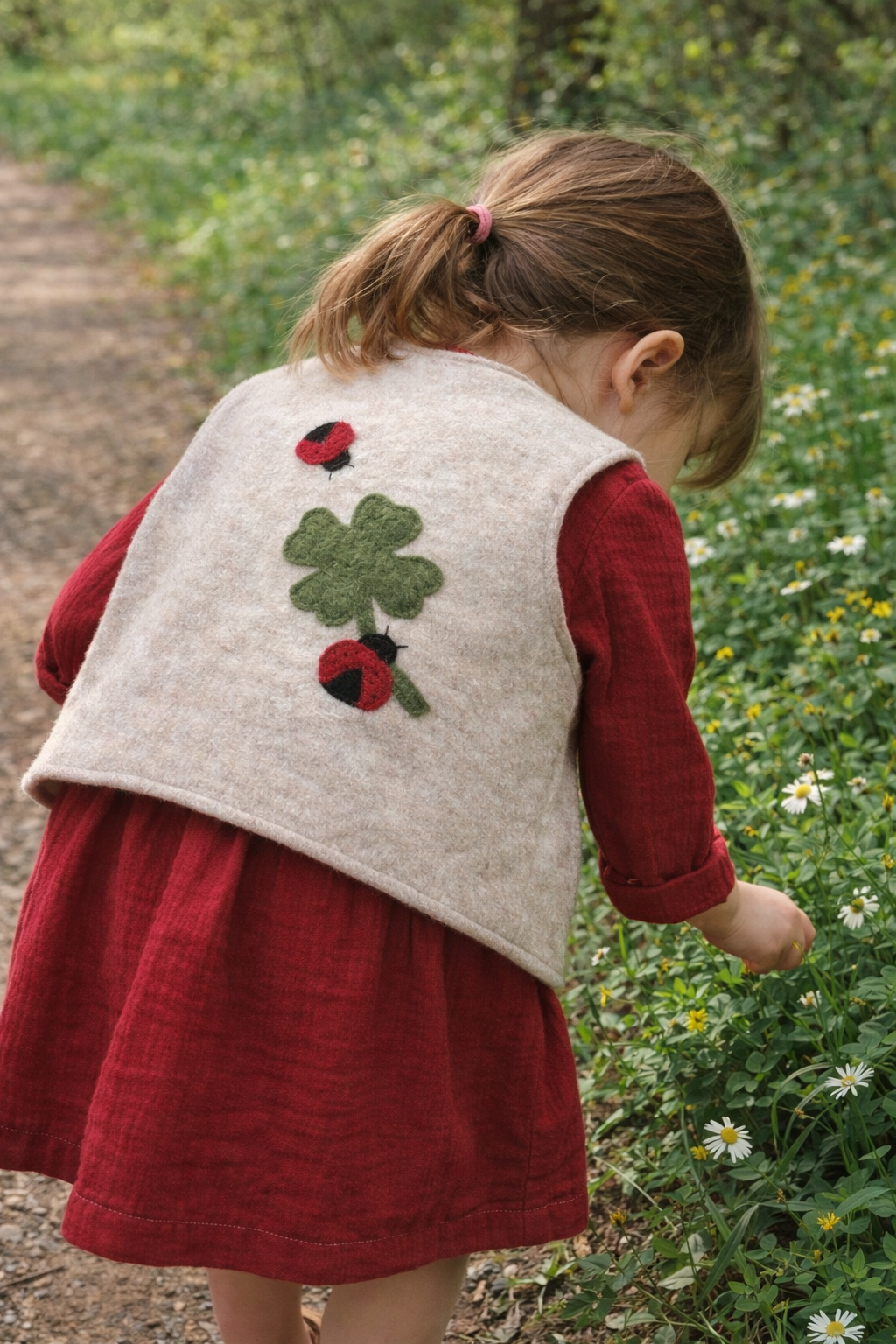 Weste | Wollwalk „Glücksbringer“ Kleeblatt Marienkäfer