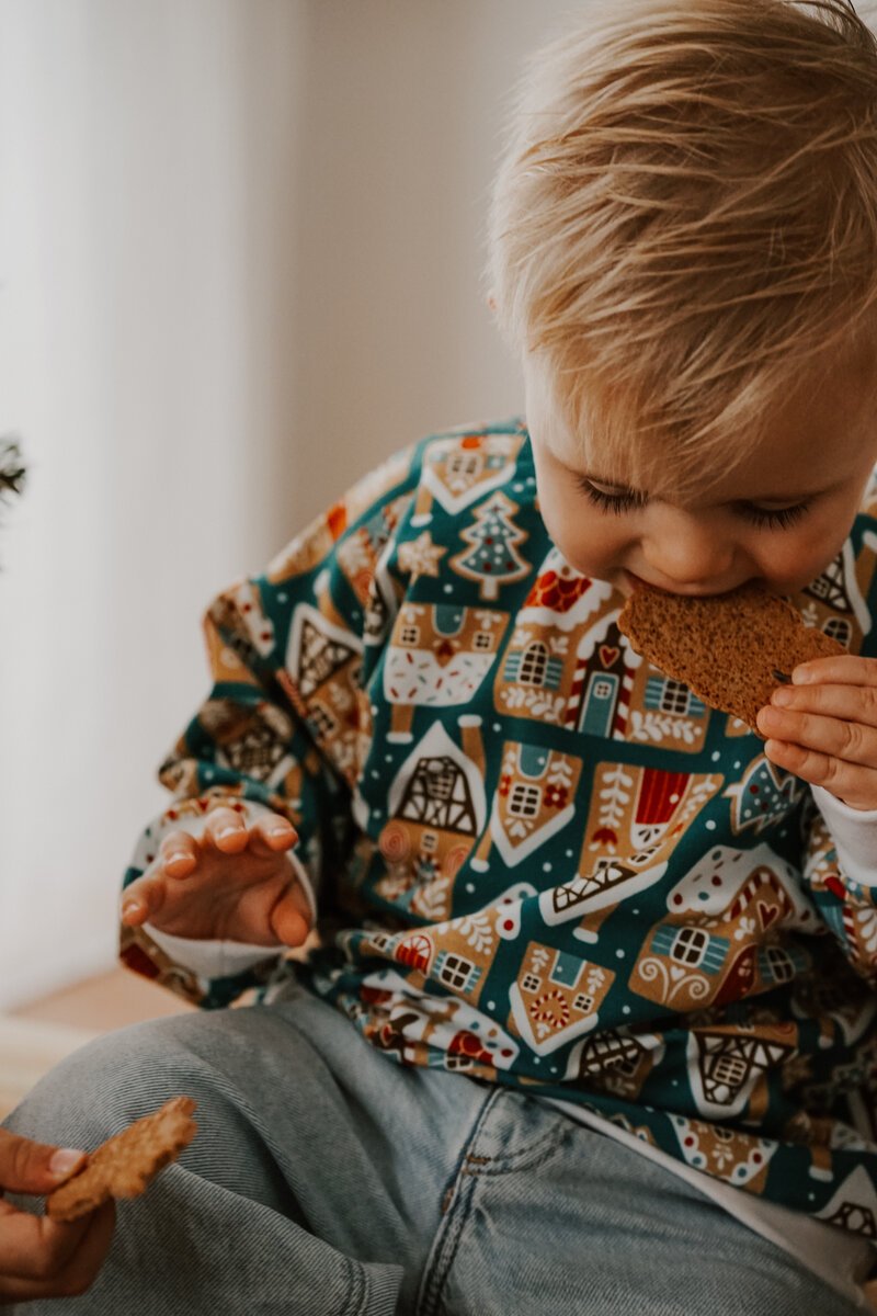 Oversized Sweater | Lebkuchenhaus | Weihnachten