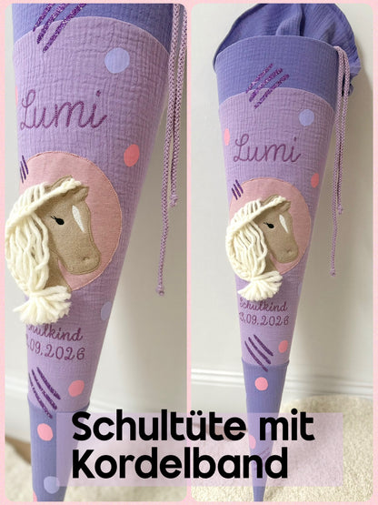 Lila Musselin Schultüte für Mädchen mit Pferd & Pompon Tüllschleife | Haflinger – personalisiert inkl. Rohling optional mit Inlett Kissen | Schultüte aus Stoff
