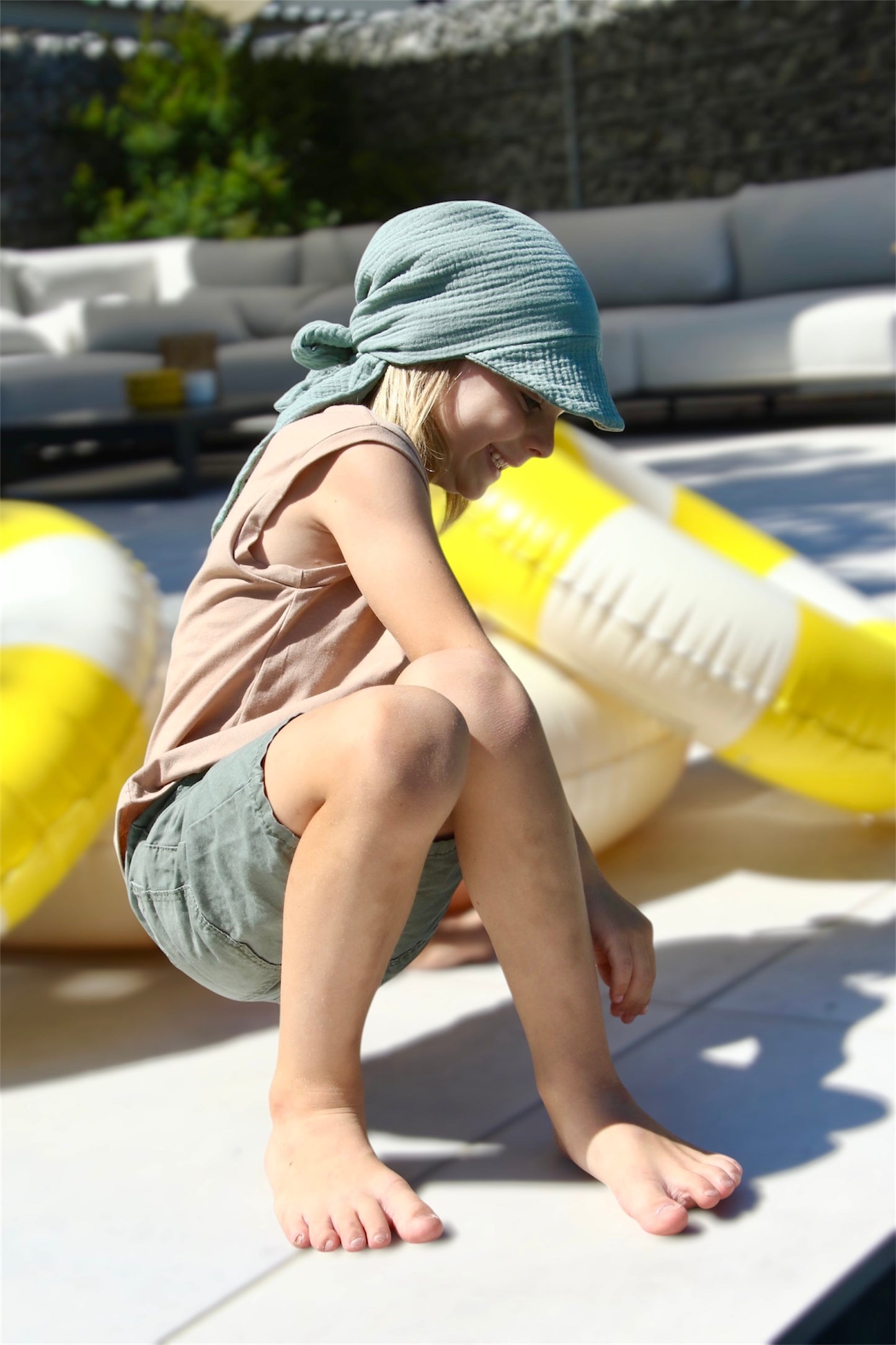 Musselin Bandana Kopftuch für Baby & Kinder | Sonnenschutz | Sonnenhut XL Nackenschutz