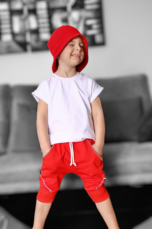 Slim Fit 3/4 Shorts