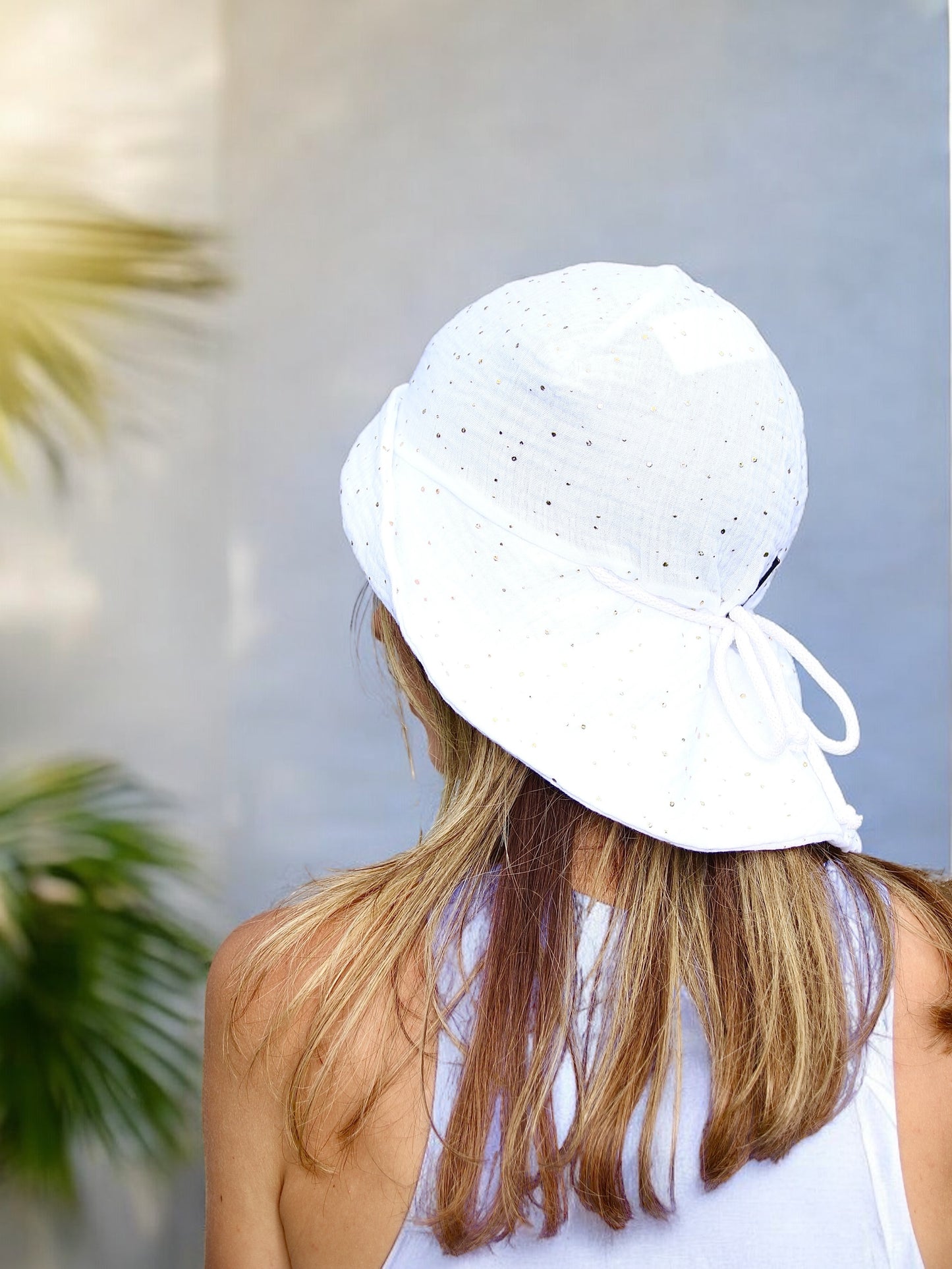 Dein Design | Sonnenhut | Musselin Goldene Punkte