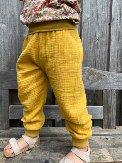 Dein Design | Musselinhose | Schlichte Eleganz