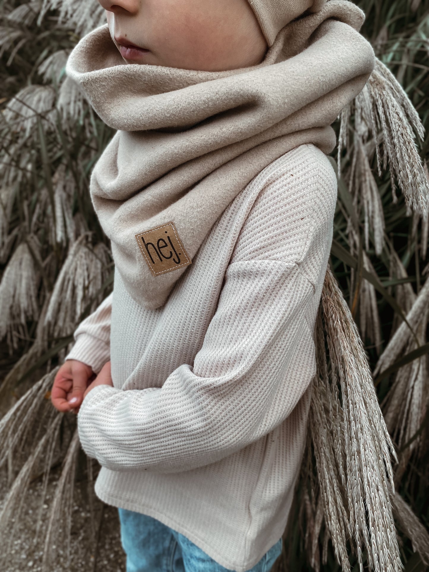 Dein Design | Wintermütze Baumwollfleece Kuschelloop | Used-Look & Leder Label | Dreieckloop