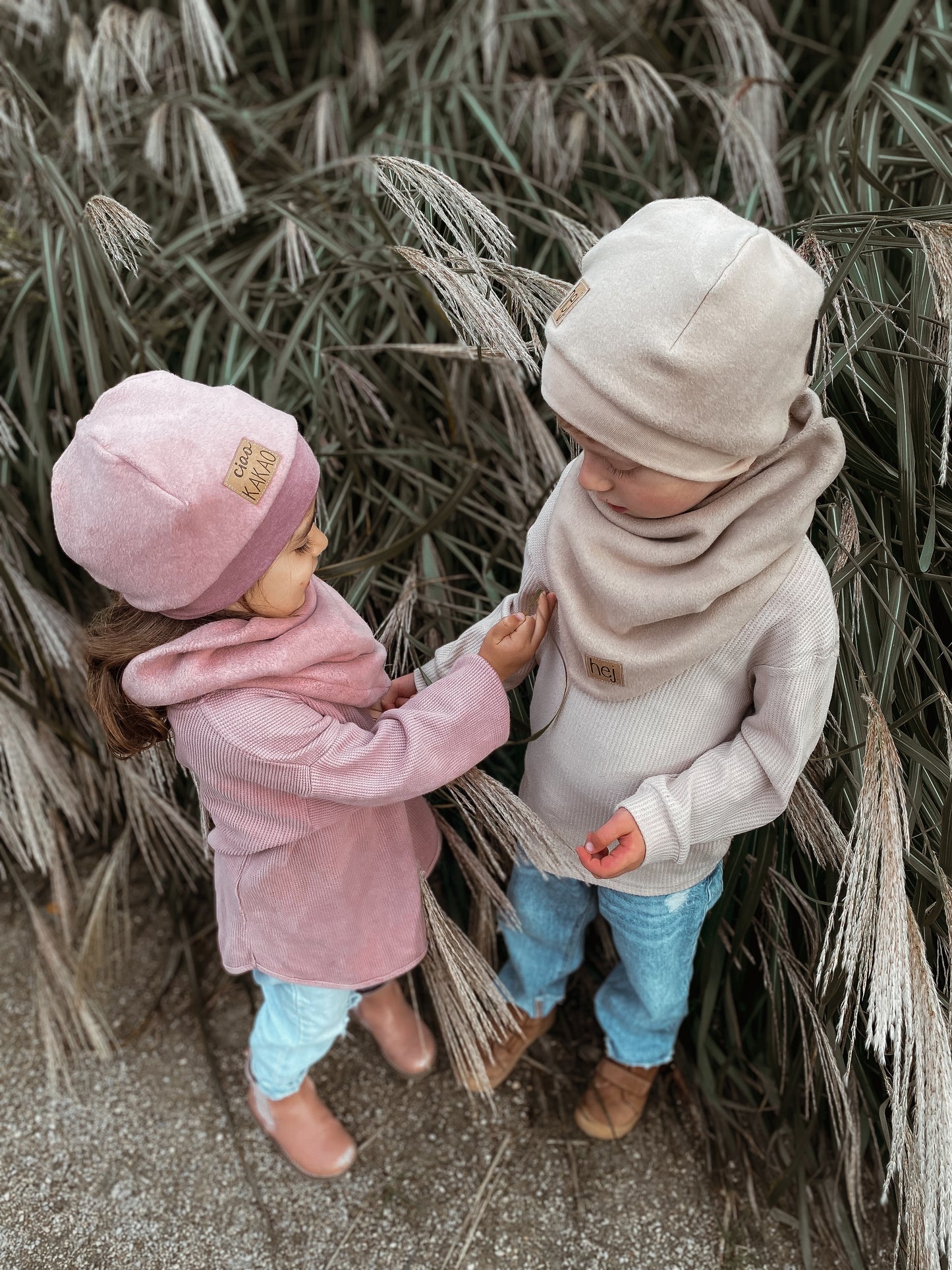 Dein Design | Wintermütze Baumwollfleece Kuschelloop | Used-Look & Leder Label | Dreieckloop