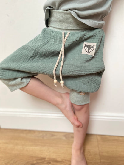 Dein Design | Loose Fit Shorts | Musselin