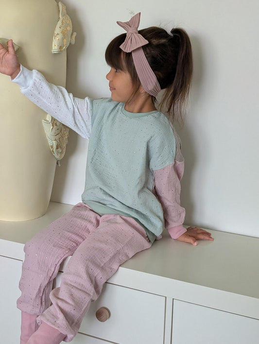 Oversized Sweater | Musselin goldene Punkte | Color Blocking