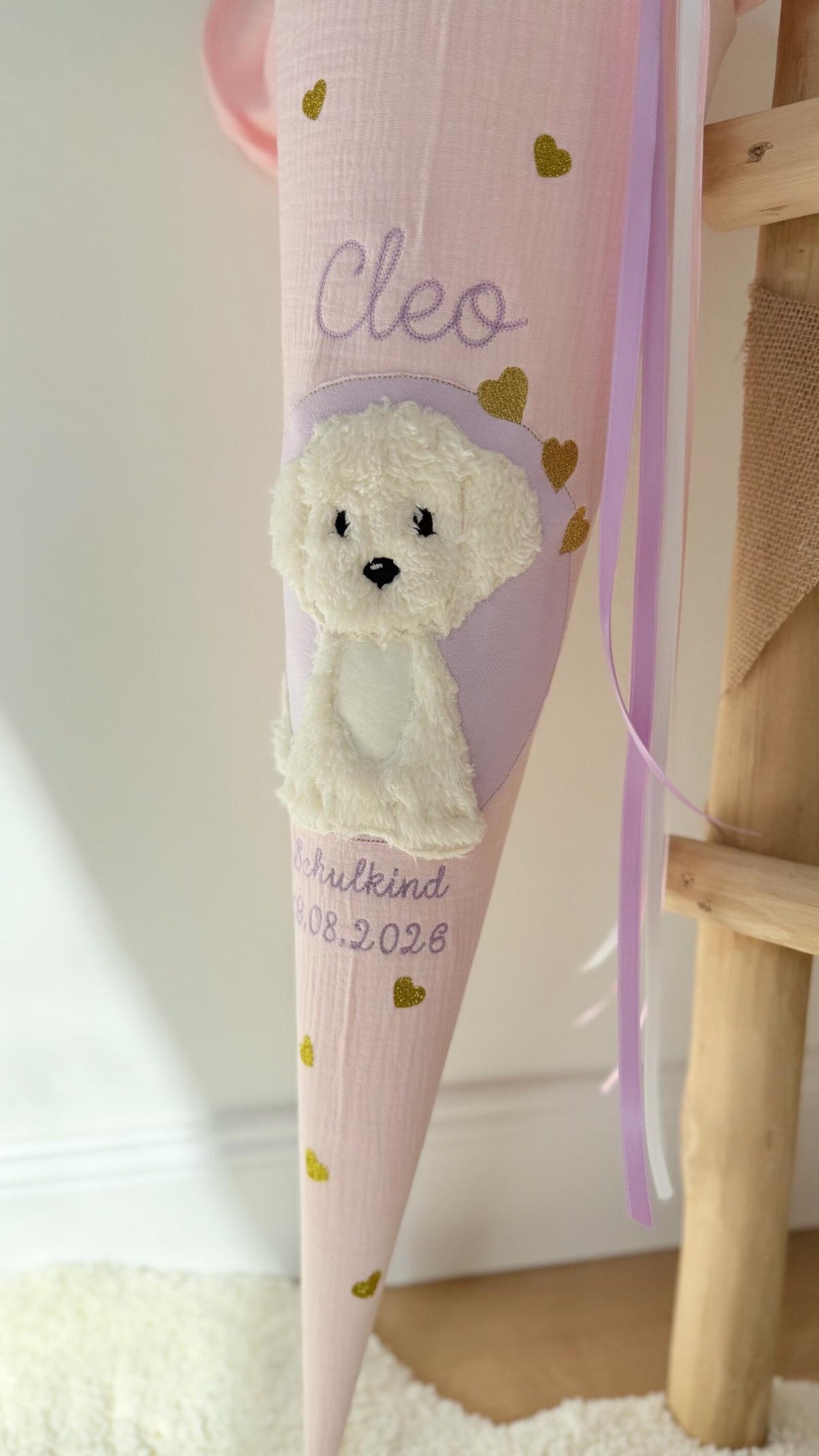 Musselin Schultüte für Mädchen 70 cm mit weißem Hund, Welpe zur Einschulung mit Kisseninlett