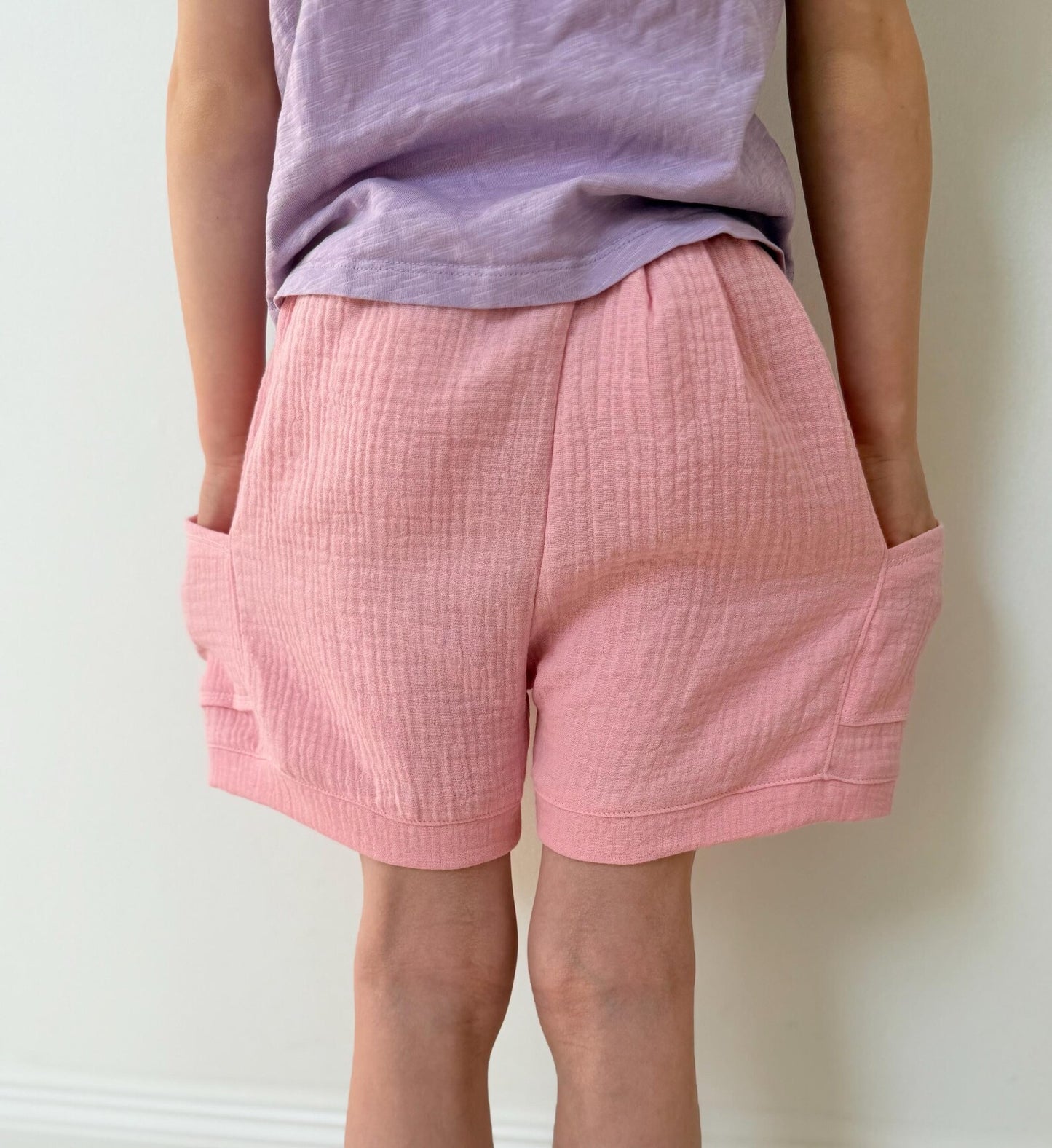 Dein Design | Musselin-Shorts mit Rüsche | Farbwahl