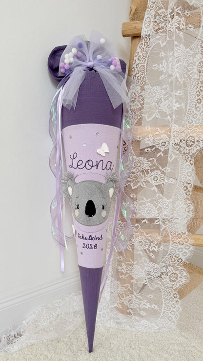 Musselin Schultüte für Mädchen 70cm, Koala mit Schmetterlingen – personalisiert inkl. Rohling optional mit Inlett Kissen | Schultüte aus Stoff