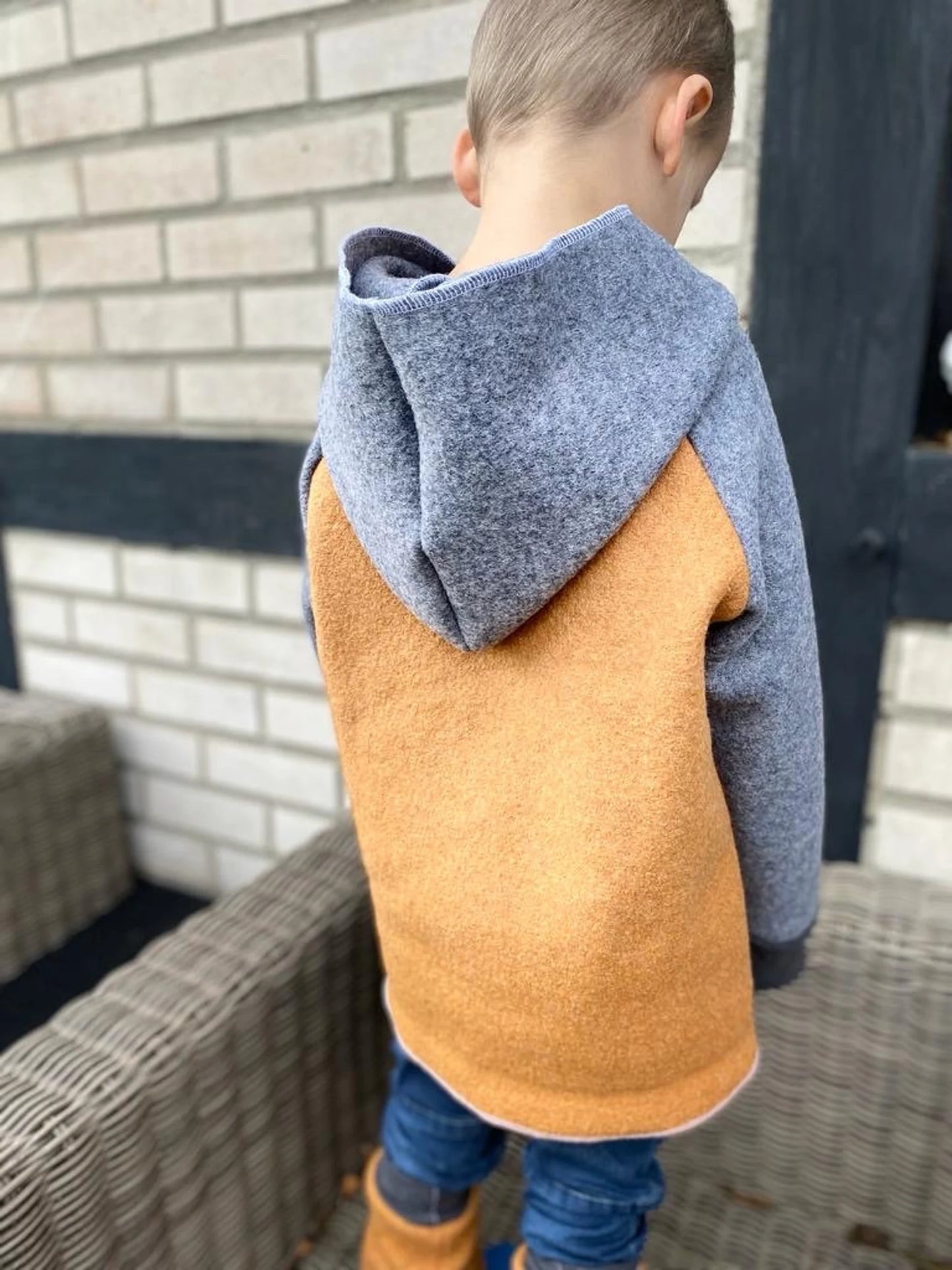 Wollwalk Hoodie| Fledermaus Vollmomd | 100% Schurwolle Schafwolle