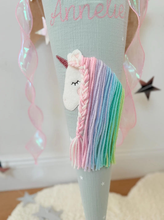 Musselin Schultüte für Mädchen Einhorn Regenbogen – personalisiert inkl. Rohling optional mit Inlett Kissen | Schultüte aus Stoff