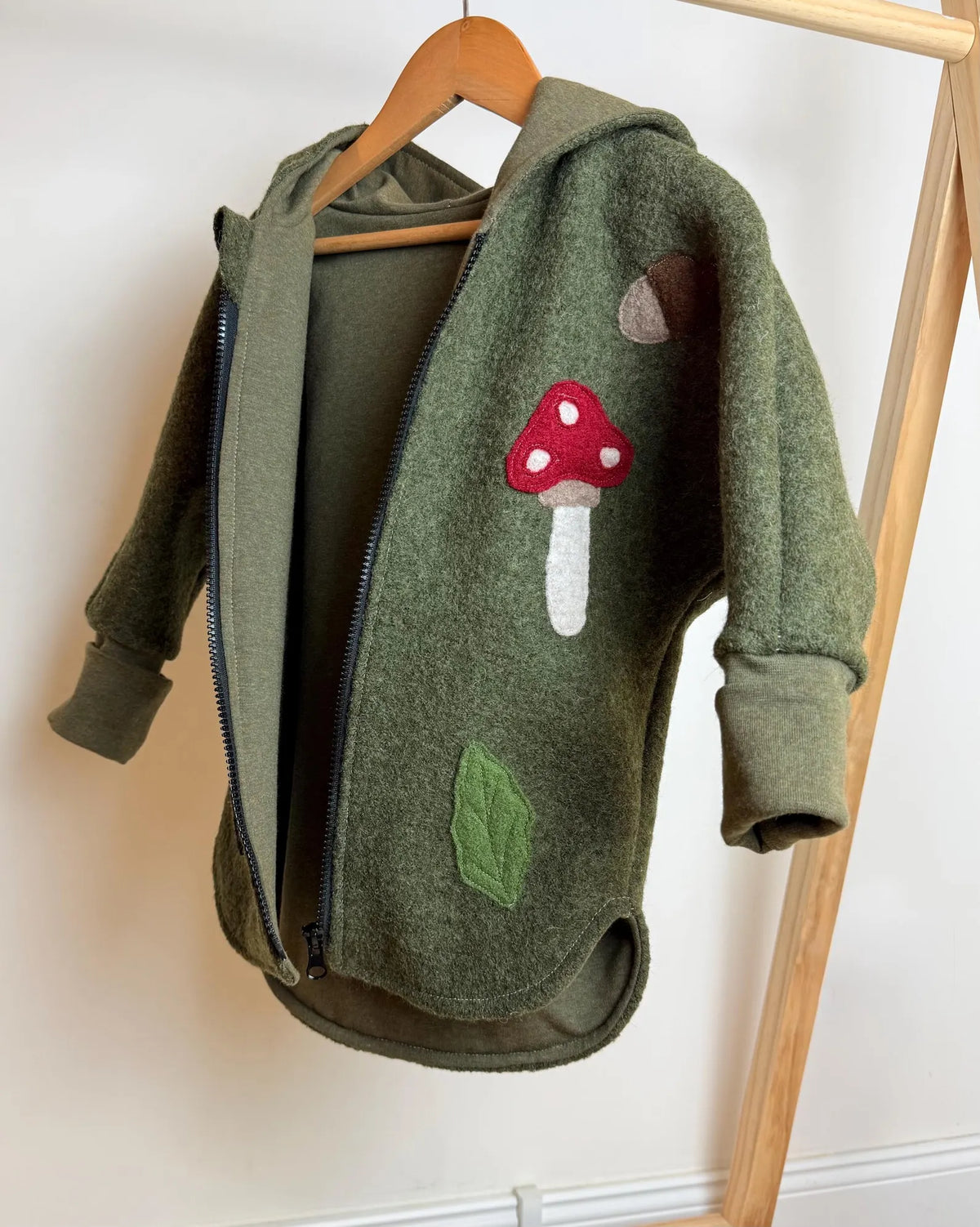 Oversized Wollwalk-Jacke Wäldchen für Kinder, Walkjacke mit individuellen Applikation