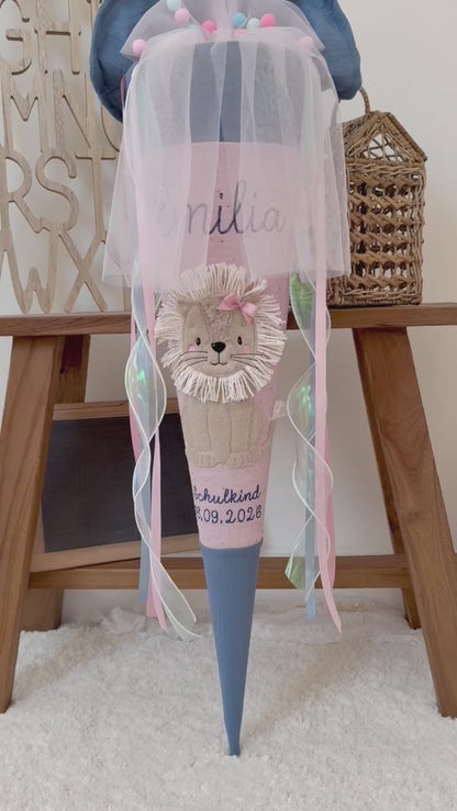 Musselin Schultüte 70 cm Löwin, personalisiert- optional mit Kissen